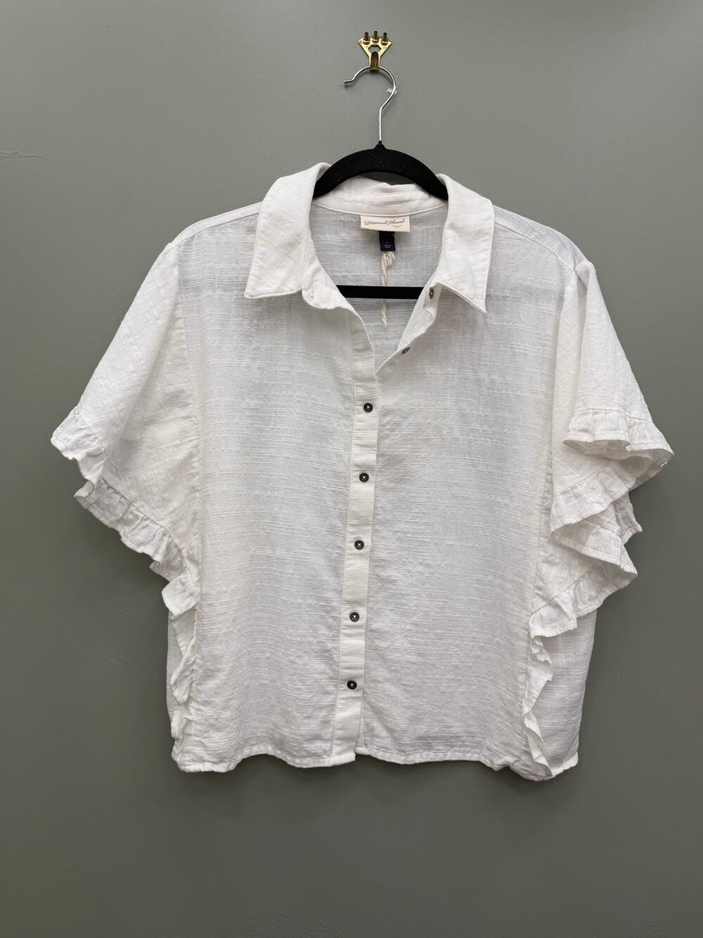 Universal Thread White Ruffle Sleeve Button Down Blouse L Boho Coastal